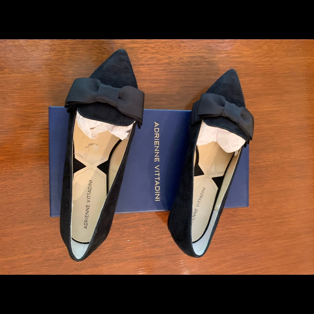 Adrienne Vittadini Womens Black Suede Flats with Bow, Size 8.5, like new